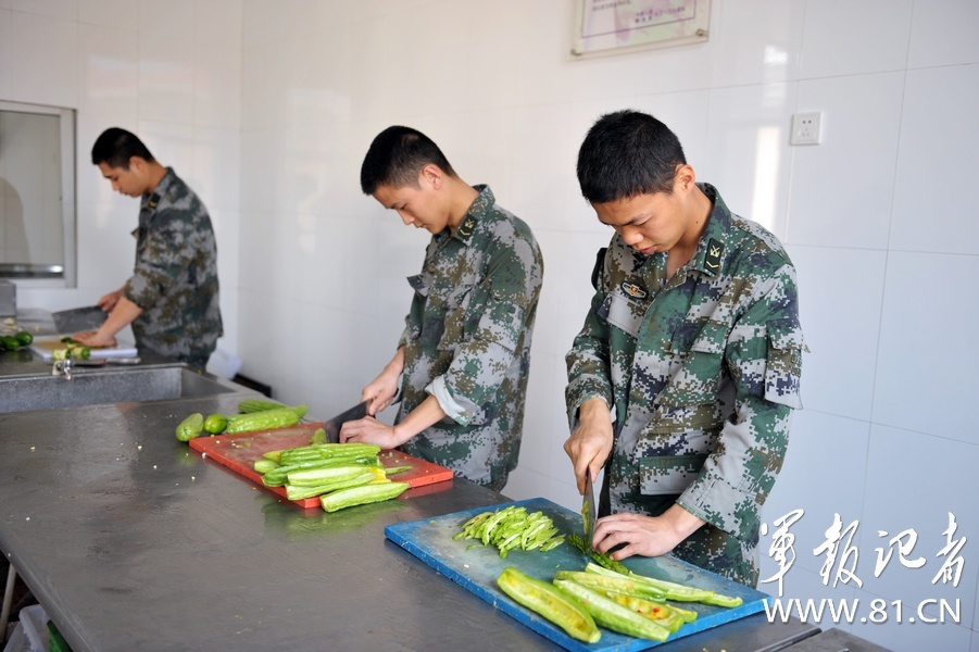 kitchen of chinese army