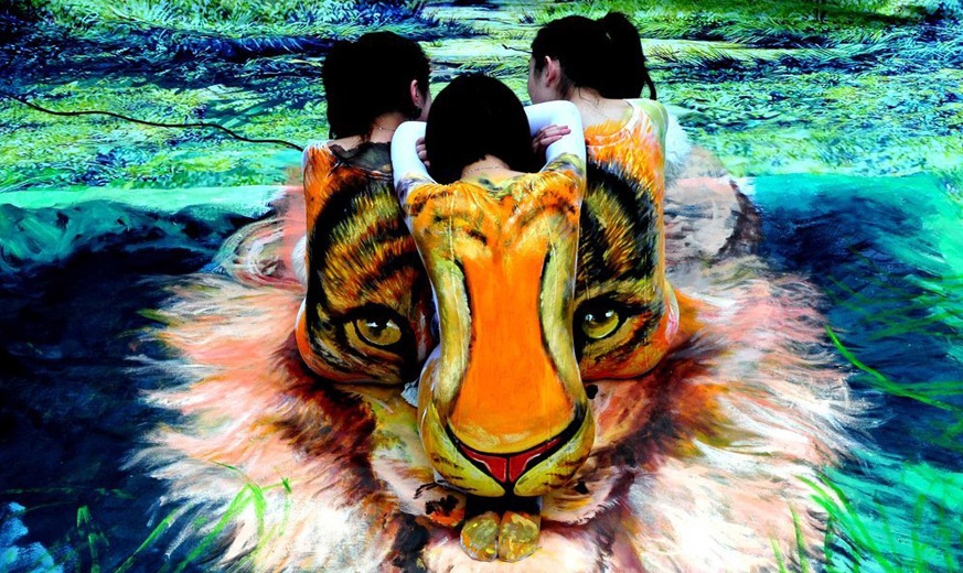 chinese 3D body art tiger