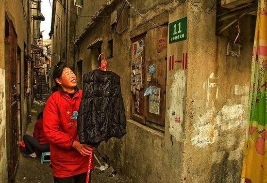 old lanes of modern shanghai