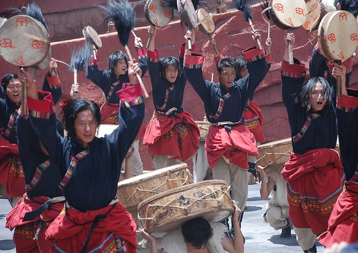 china yunnan, lijiang tour, travel picture, minority, ethinc performance, ChinaToday.com Pictures