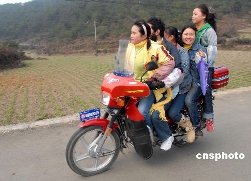 china funny pictures: overloaded!