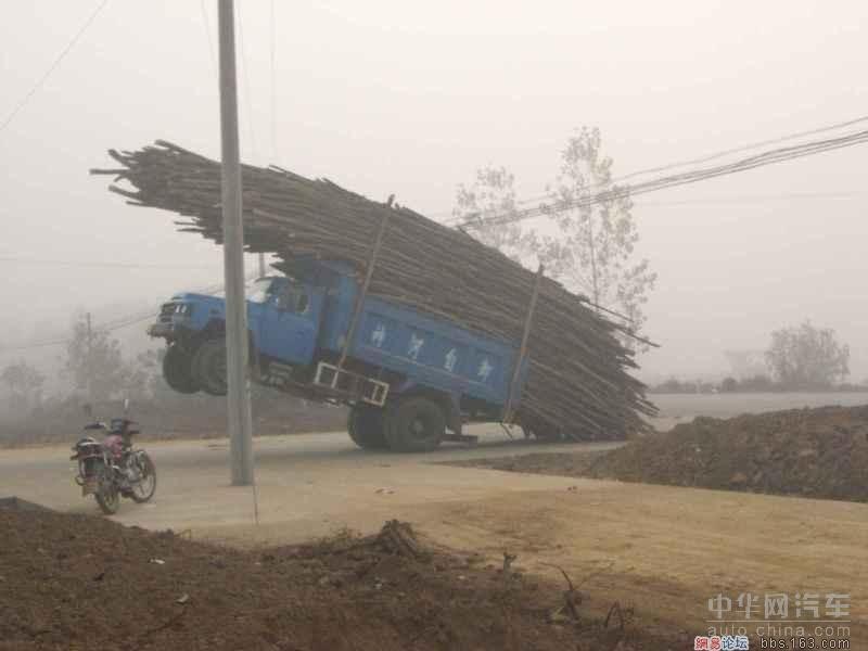 overloaded truck, china funny picture