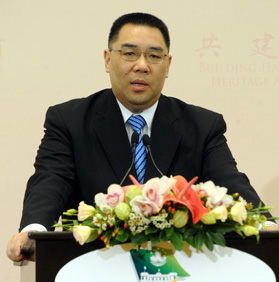 chui sai on, chief executive of macao special administrative region