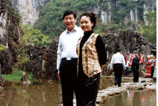 xi jinping, chinese vice president and his wife peng liyuan