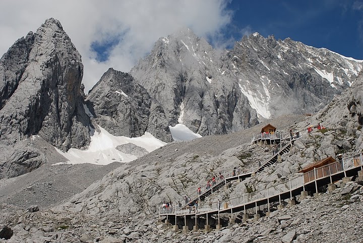 yunnan, lijiang yulong snow mountain, lijiang tour pictures, ChinaToday.com