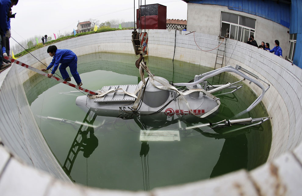 Zhang Wuyi's newly designed unmanned submarine